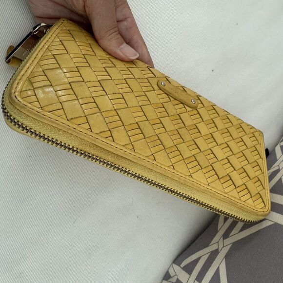 Cole Haan Continental Wallet Zip-Around Leather Weave Woven Travel Zip - Picture 8 of 12